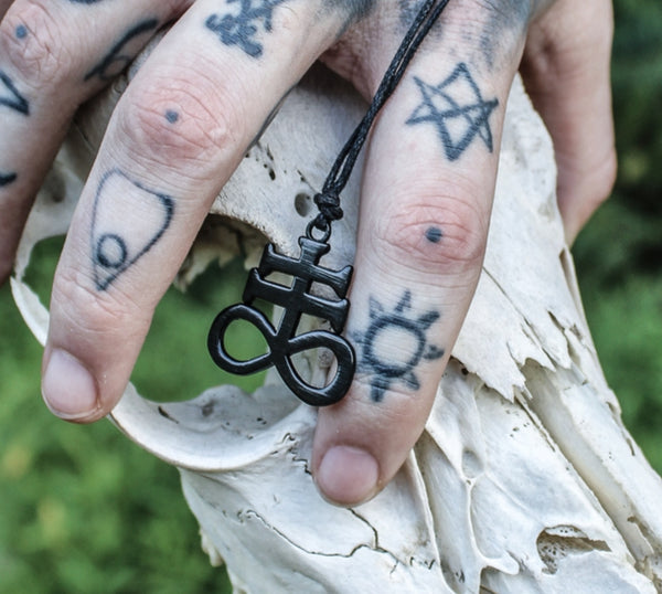 日本未入荷 666999 - “bleeding wing”tattoo cross necklace 日本未入荷 666999 - “bleeding wing”tattoo cross necklace